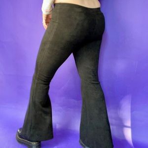 Forever 21 low-rise suede flare pants size medium